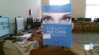 Image of kegunaan alat optik kehidupan sehari hari